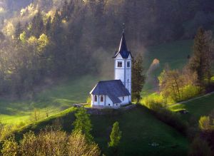 Biserica pe Deal Slovenia