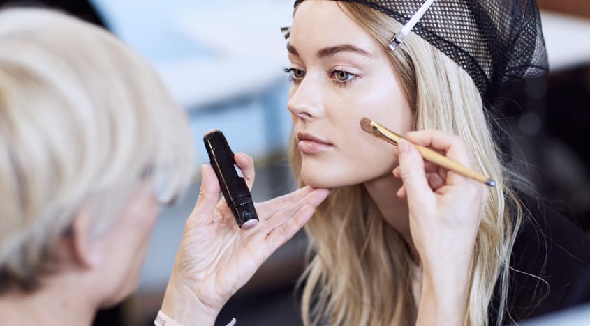 makeup-artist